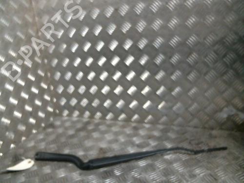 Used Front windshield wiper arm RENAULT TWINGO III (BCM_, BCA_) 1.0 SCe 65 (BCMJ) (65 hp) 19981307