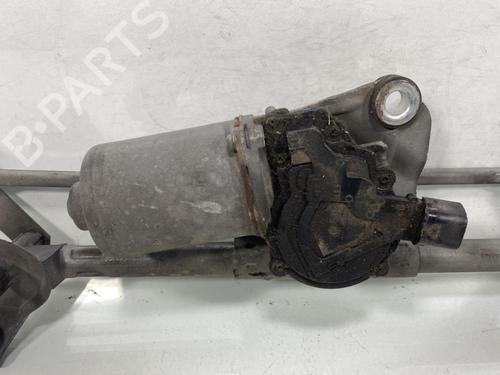 Front wiper motor TOYOTA YARIS (_P1_) 1.0 (SCP10_, SCP10R) | BP20033492M29 