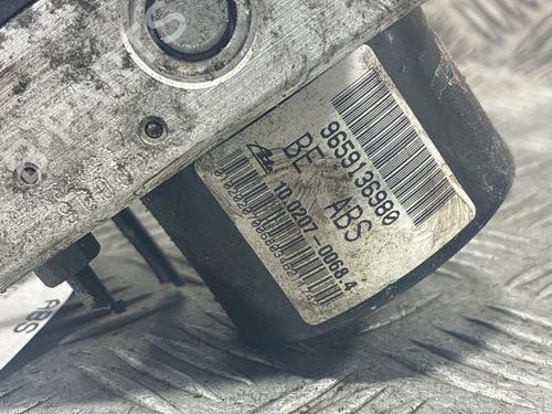 Used ABS pump ABS pump PEUGEOT 206 Hatchback (2A/C) 1.4 HDi eco 70 (68 hp) 40270648 40270648