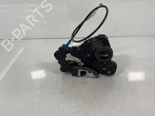 Front right lock TOYOTA AURIS (_E18_) 1.8 Hybrid (ZWE186_, ZWE186R) | BP20034075C97 