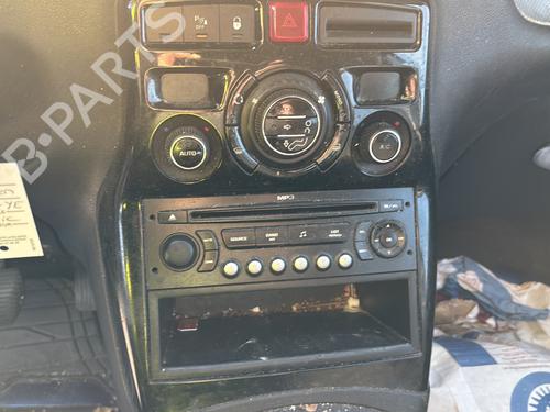 Fuse box CITROËN C3 Picasso (SH_) 1.6 HDi | BP24428048E1 - Image 24