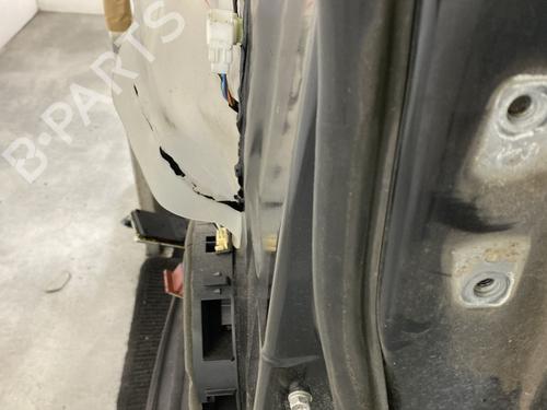 Left front door CITROËN C-CROSSER (VU_, VV_) 2.2 HDi | BP23768733C2 