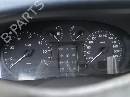 Right front fenders RENAULT SCÉNIC I MPV (JA0/1_, FA0_) 1.9 dTi (JA0N) | BP31064394C42 