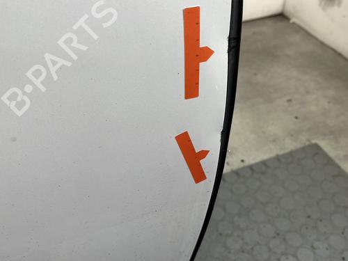 Used Right front door Right front door 32368202 32368202