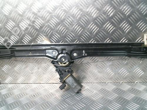 Used Front right window mechanism Front right window mechanism IVECO DAILY VI Van 33S13, 35S13, 35C13 (126 hp) 19979029 19979029