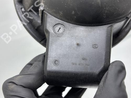 Fuel flap VW GOLF VI (5K1) 1.4 TSI | BP30171534C131