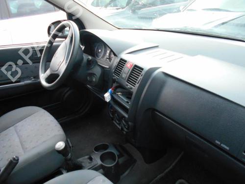 Front left lock HYUNDAI GETZ (TB) 1.1 | BP20182139C98 