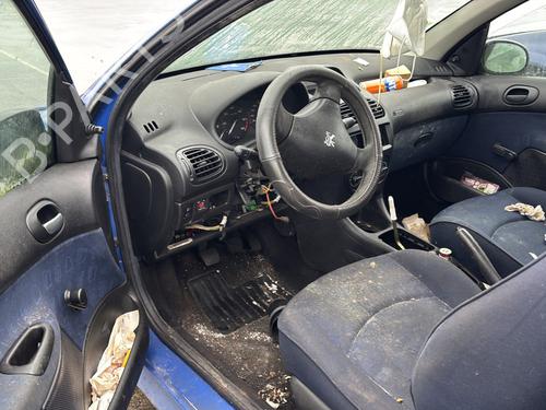 Fuse box PEUGEOT 206 Hatchback (2A/C) 1.4 HDi eco 70 | BP29141726E1 