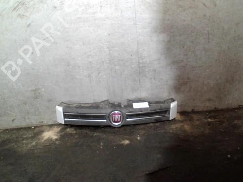 Used Grille FIAT PANDA (169_) 1.2 (169.AXB11, 169.AXB1A) (60 hp) 20014234