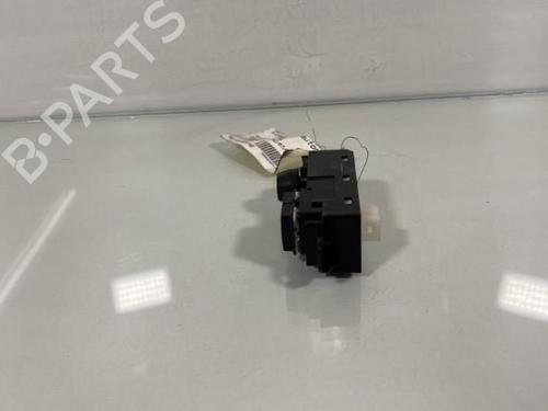 Used Switch Switch PEUGEOT 208 I (CA_, CC_) 1.6 HDi (92 hp) 20032961 20032961