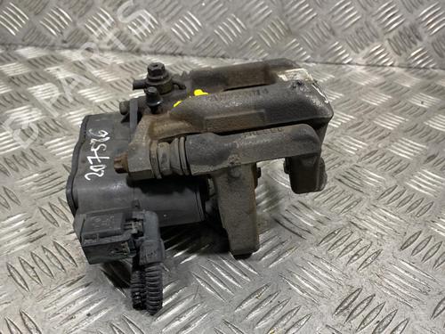 Used Left rear brake caliper PEUGEOT 3008 II SUV (MC_, MR_, MJ_, M4_) [2016-2026]  19975029