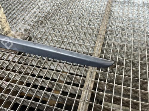 door-moulding-trim-renault-clio-iii-br01-cr01-2005-2006-2007-2008-2009-2010-2011-2012-2013-2014-29912135 main image