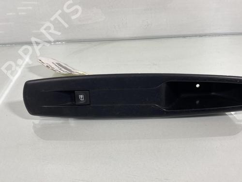 Used Right front window switch Right front window switch RENAULT SCÉNIC III (JZ0/1_) 1.5 dCi (110 hp) 19973785 19973785