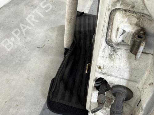 Left front door FORD FIESTA IV (JA_, JB_) 1.25 i 16V | BP31022784C2