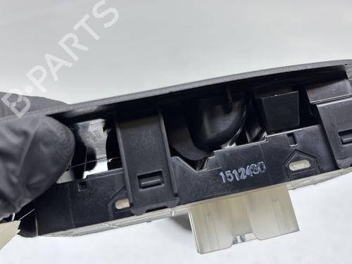 Used Right front window switch Right front window switch RENAULT KADJAR (HA_, HL_) 1.6 dCi 130 4x4 (HLA4) (130 hp) 31134925 31134925