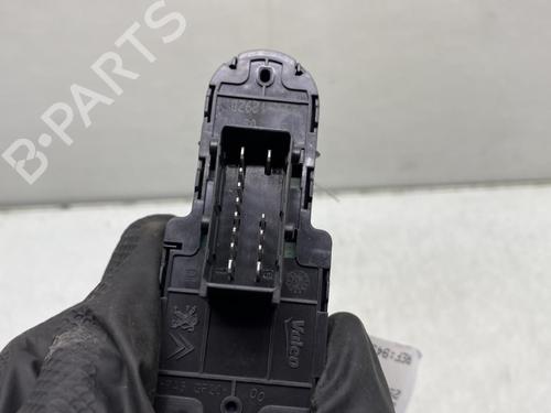 Used Left front window switch Left front window switch PEUGEOT 208 I (CA_, CC_) 1.2 VTI 82 (82 hp) 20483561 20483561