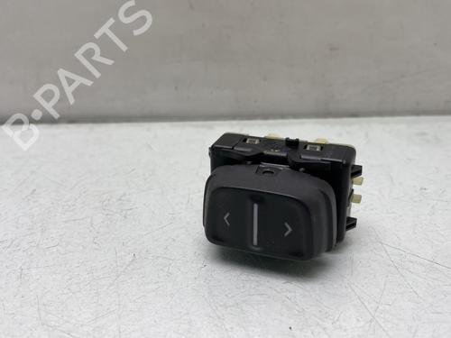 right-front-window-switch-dacia-sandero-ii-2012-31628974 main image