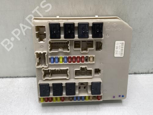 Module électronique RENAULT CLIO III (BR0/1, CR0/1) 1.2 16V (BR02, BR0J, BR11, CR02, CR0J, CR11) (75 hp) 29638407