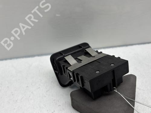 Used Switch Switch MERCEDES-BENZ A-CLASS (W176) A 160 CDI / d (176.011) (90 hp) 28279564 28279564