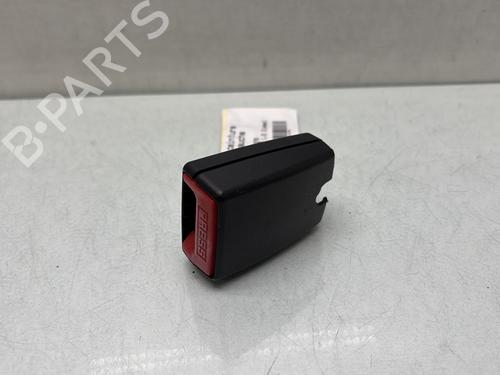 Engate do cinto Engate do cinto RENAULT TWINGO II (CN0_) 1.5 dCi (CN0E) (64 hp) 33238480 33238480