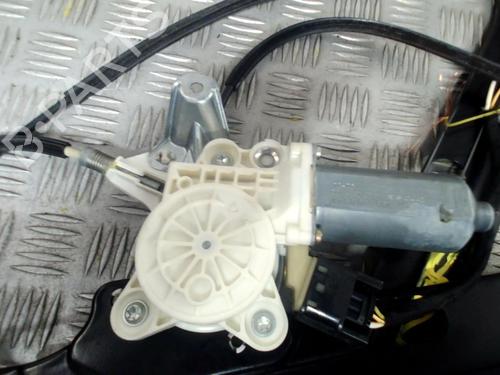 Used Front right window mechanism Front right window mechanism MERCEDES-BENZ VANEO (414) 1.6 (414.700) (82 hp) 19976934 19976934
