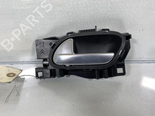 Used Front left interior door handle PEUGEOT 208 I (CA_, CC_) 1.6 HDi (92 hp) 19977386