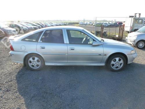 Left mirror OPEL VECTRA B (J96)  | BP19987511C26 