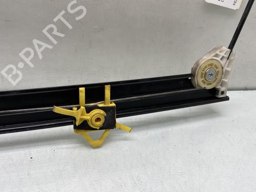 Used Front right window mechanism Front right window mechanism FIAT DOBLO Box Body/MPV (223_) 1.9 JTD (105 hp) 31834333 31834333