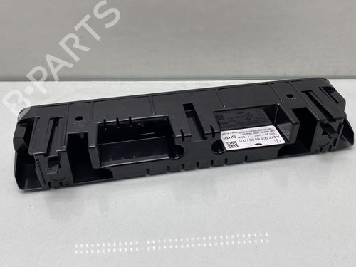 Used Warning switch Warning switch MERCEDES-BENZ B-CLASS Sports Tourer (W247) B 180 (247.084) (136 hp) 25700784 25700784