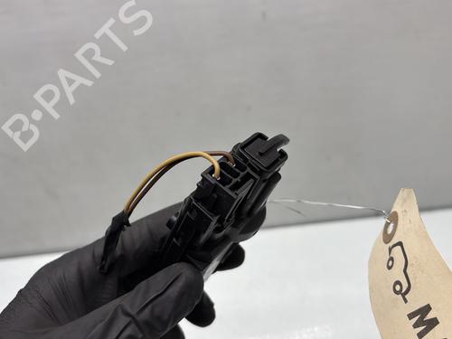 Fuel door actuator RENAULT CLIO IV (BH_) 1.5 dCi 90 | BP32389318E18