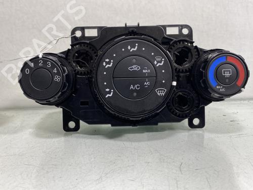 Used Climate control FORD FIESTA VI (CB1, CCN) 1.5 TDCi (75 hp) 26952467