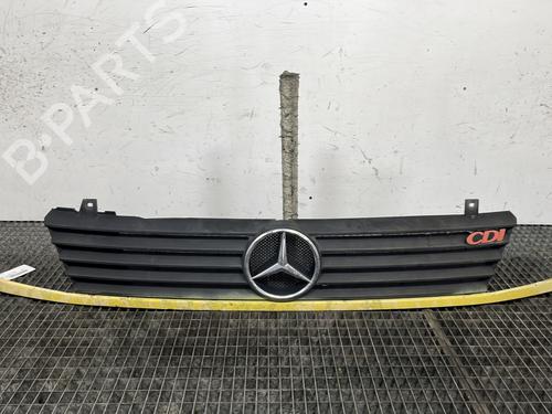Used Grille MERCEDES-BENZ VITO Van (W638) 112 CDI 2.2 (638.094) (122 hp) 30593178