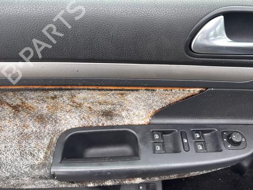 Left headlight VW GOLF V (1K1) 1.9 TDI | BP31804650C28 - Image 29