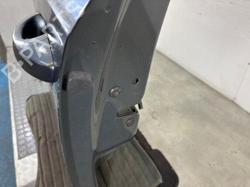 Used Left front door Left front door 39393390 39393390