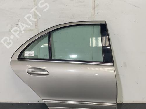 Used Right rear door MERCEDES-BENZ C-CLASS (W203) C 200 CDI (203.007) (122 hp) 20028534