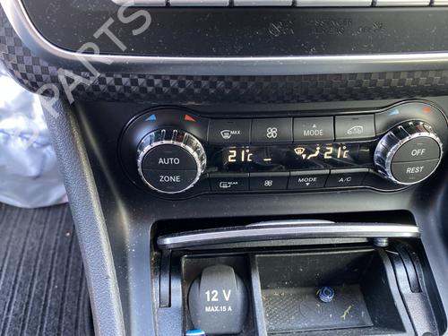 Air vent MERCEDES-BENZ A-CLASS (W176) A 180 CDI / d (176.012) | BP29597442I21 - Image 29