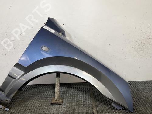 Used Right front fenders KIA SORENTO I (JC) 2.5 CRDi 4WD (140 hp) 30490236