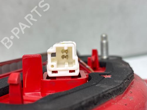 third-brake-light-nissan-juke-f15-2010-2011-2012-2013-2014-2015-2016-2017-2018-2019-39107772 main image