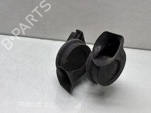 Used Horn VW POLO IV (9N_, 9A_) 1.4 TDI (70 hp) 28496720