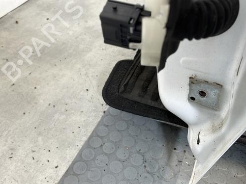 Dør venstre fortil CITROËN C3 III (SX) 1.6 BlueHDi 75 | BP31970816C2 