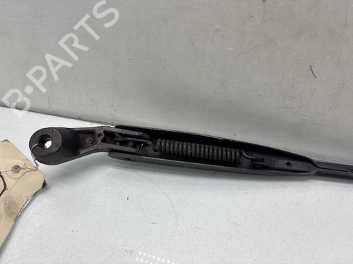 Used Front windshield wiper arm Front windshield wiper arm 38077903 38077903