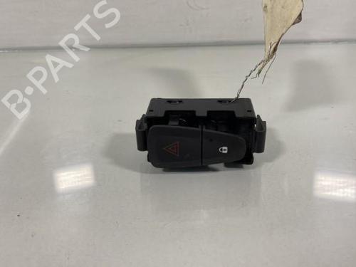 Used Warning switch Warning switch RENAULT MEGANE III Hatchback (BZ0/1_, B3_) 1.5 dCi (BZ09, BZ0D, BZ1W, BZ29, BZ14) (110 hp) 20027143 20027143