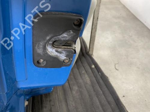 Porta frente esquerda Porta frente esquerda RENAULT KANGOO (KC0/1_) 1.2 (KC0A, KC0K, KC0F, KC01) (58 hp) 21960368 21960368