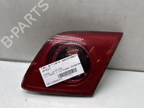 Feu de coffre droit MAZDA 3 (BK) 1.6 DI Turbo (109 hp) 32062597
