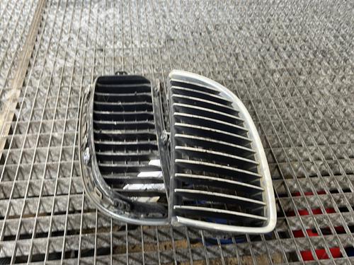 grille-bmw-3-touring-e91-2004-2005-2006-2007-2008-2009-2010-2011-2012-24924651 main image