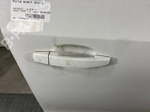 Used Right front door Right front door 37723296 37723296