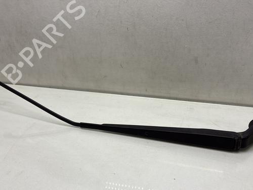 Used Front windshield wiper arm Front windshield wiper arm SUZUKI ALTO VII (GF, HA25_, HA35_) [2009-2026] 33724490 33724490