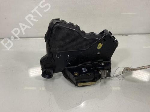 Vergrendeling rechts voor TOYOTA COROLLA Verso (ZER_, ZZE12_, R1_) 2.0 D-4D (CUR10_, CUR10R) (116 hp) 20182239