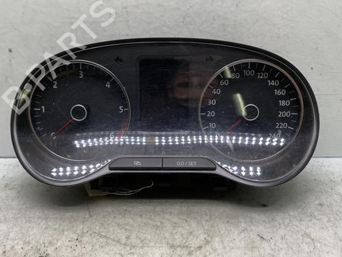Used Instrument cluster VW POLO V (6R1, 6C1) [2009-2022]  19956273