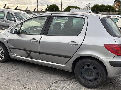 Right mirror PEUGEOT 307 (3A/C) 2.0 HDi 110 | BP24960935C27 
